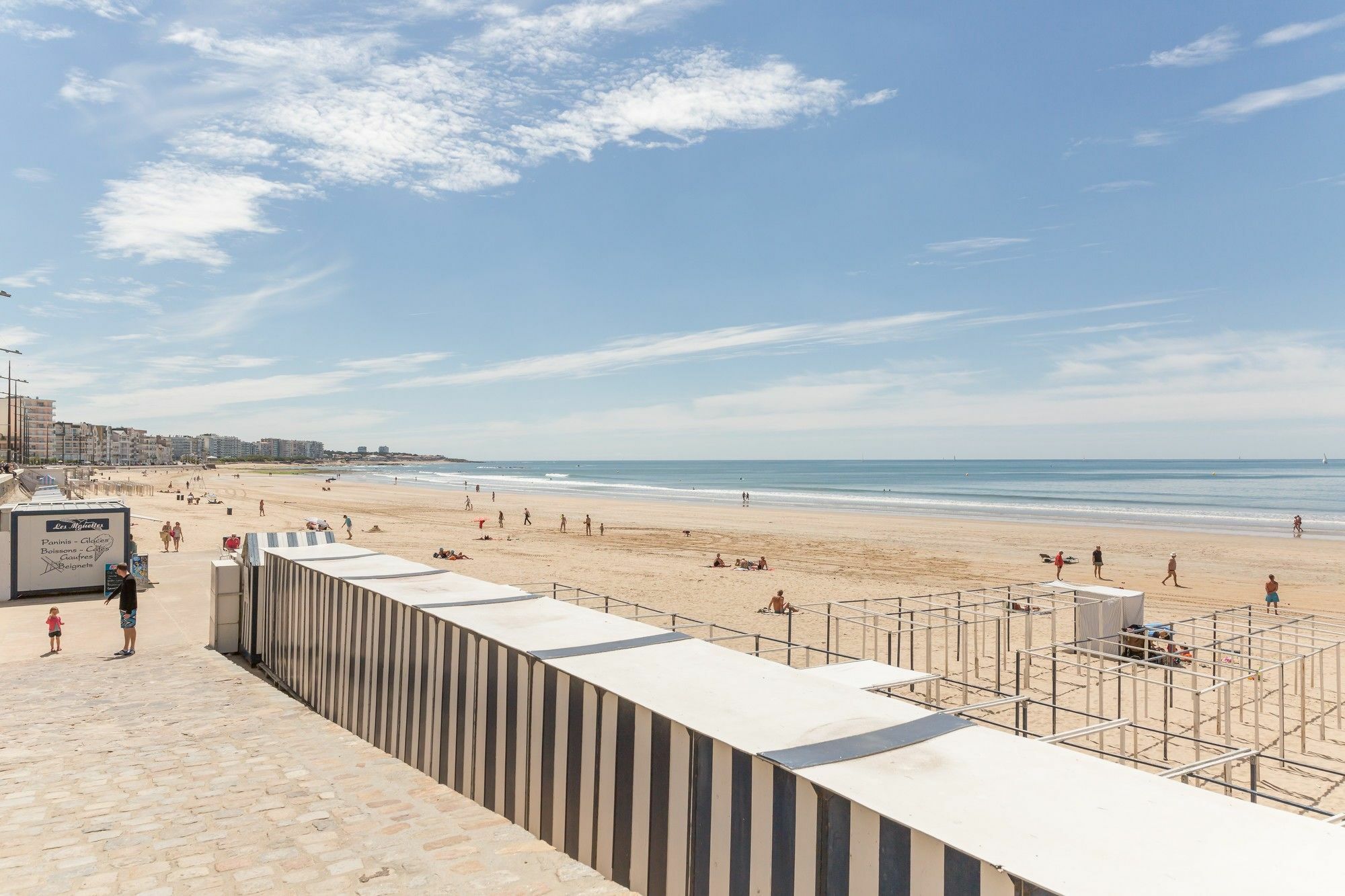 Résidence Pierre&Vacances La Baie des Sables Les Sables-dʼOlonne Esterno foto